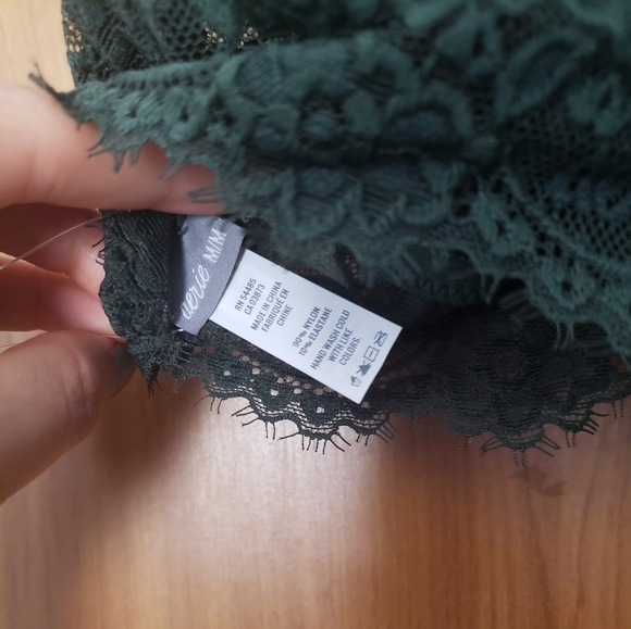 NWT Aerie Romantic Eyelash Lace Padded Bralette - Picture 3 of 4